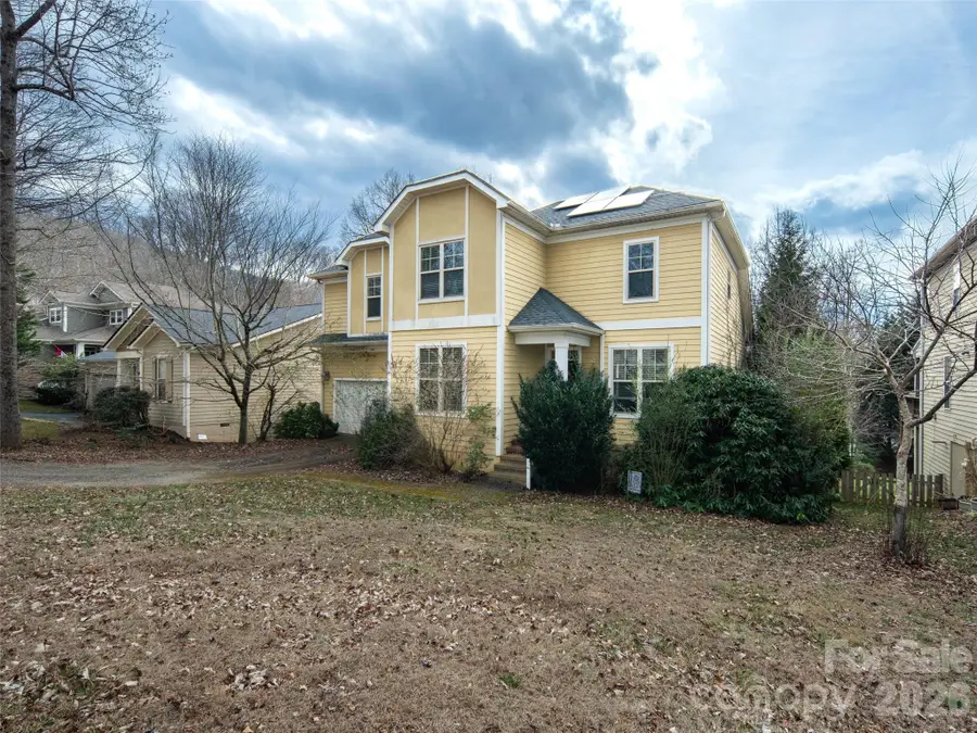 106 Mountain Drive, Biltmore Lake, NC 28715 - #2