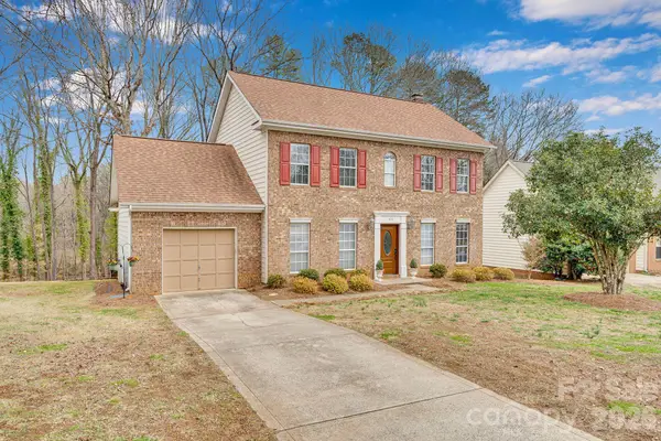 838 Brattleboro Court, Charlotte, NC 28217