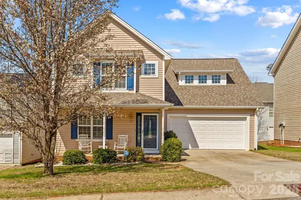 219 19th Avenue Se, Hickory, NC 28602