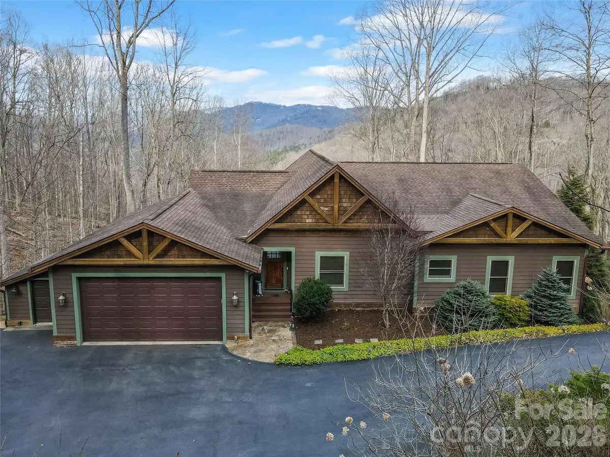 637 Ontario Ridge, Boone, NC 28607 - #1