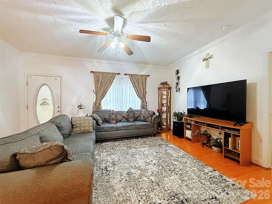 6228 Vernedale Road, Charlotte, NC 28212 - #3