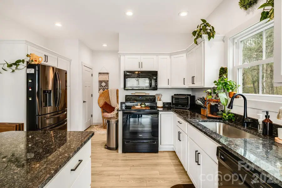 842 Old Nc 20 Highway, Alexander, NC 28701 - #3