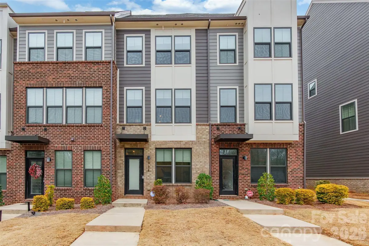 924 Broad River Lane, Charlotte, NC 28211 - #1