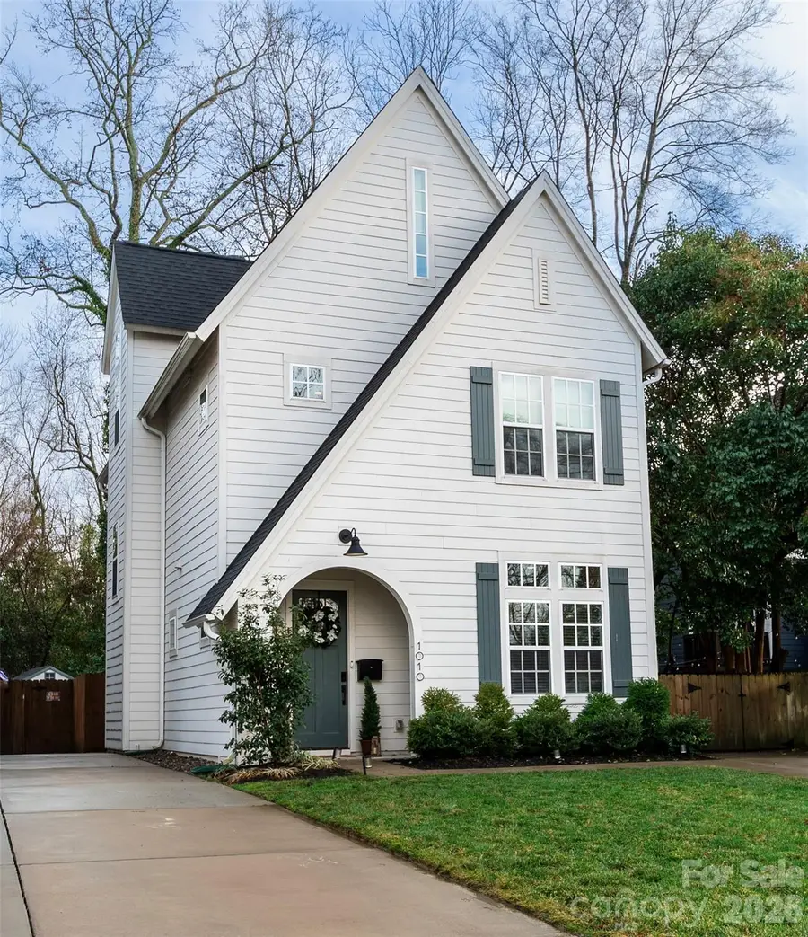 1010 Everett Place, Charlotte, NC 28205 - #2