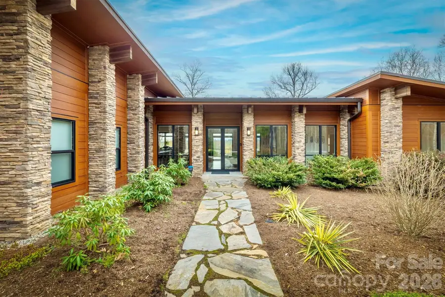 1416 High Valley Way, Lenoir, NC 28645 - #3