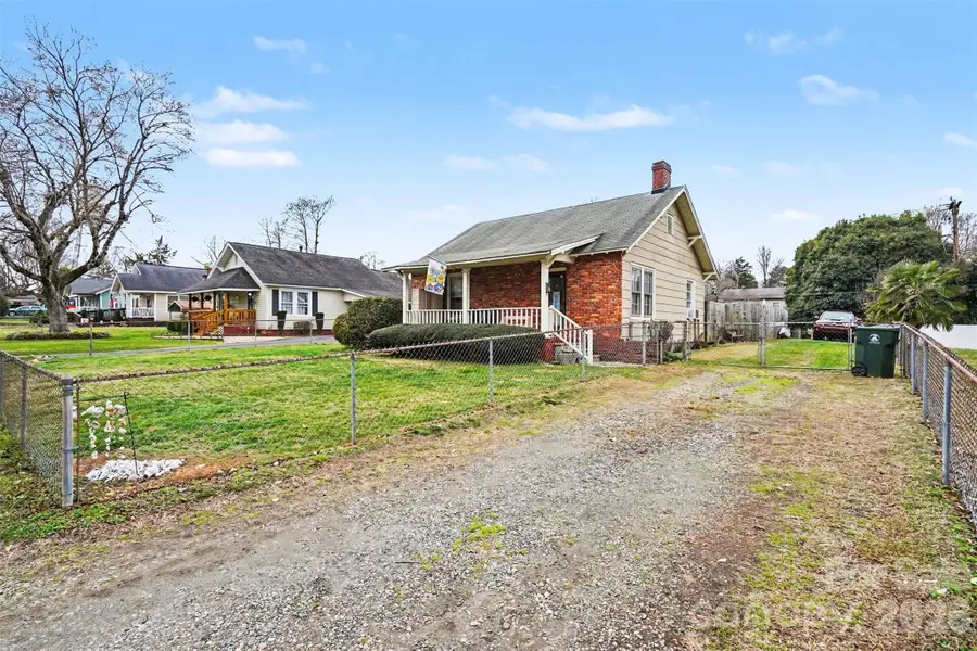 7 Stowe Street, Lowell, NC 28098 - #2