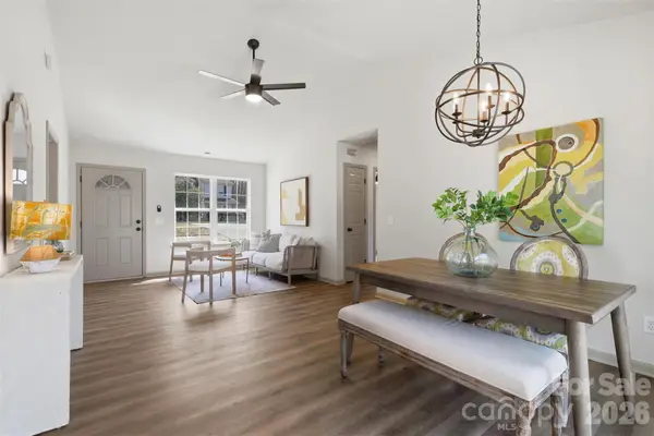 1420 Eagles Landing Drive, Charlotte, NC 28214