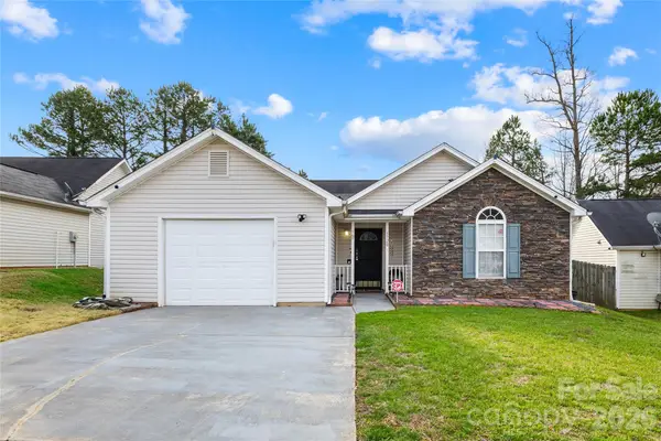 3720 Maggie Laney Drive, Charlotte, NC 28216