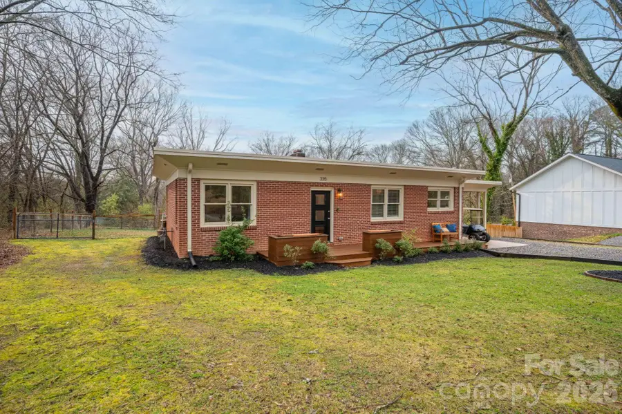 335 E Sumner Street, Lincolnton, NC 28092 - #3