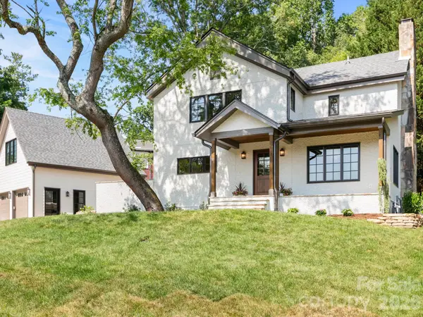 18 Normandy Road, Asheville, NC 28803