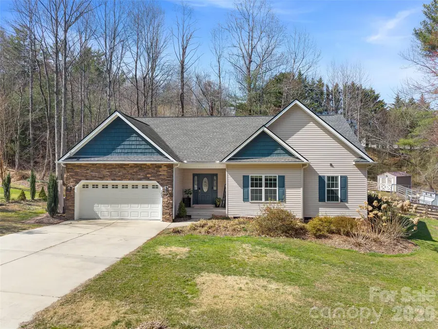 163 Oak Apple Lane, Hendersonville, NC 28792 - #2
