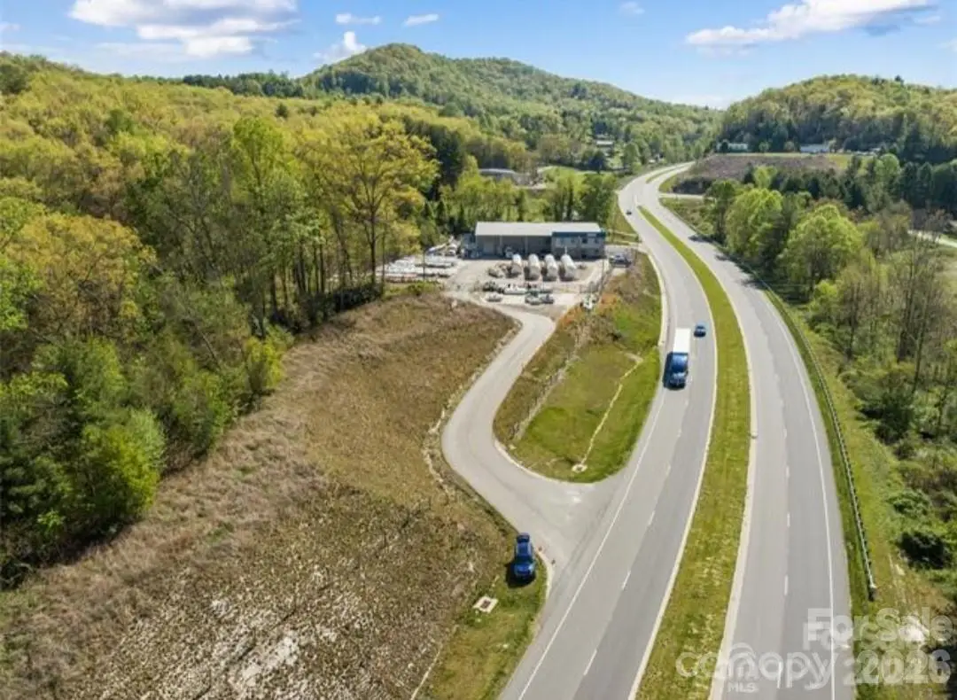 6045 Us 19e Highway, Burnsville, NC 28714 - #1