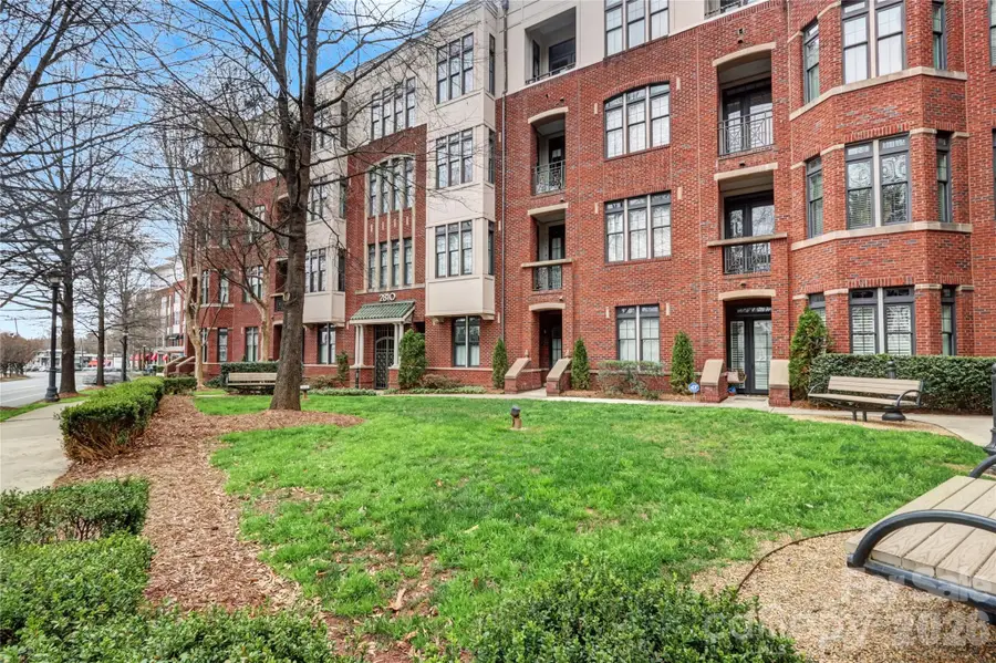 2810 Selwyn Avenue #114, Charlotte, NC 28209 - #2