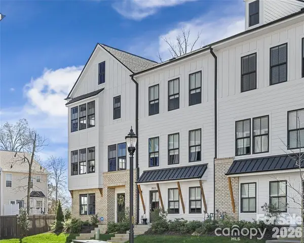 11921 Fiddlers Roof Lane, Charlotte, NC 28277