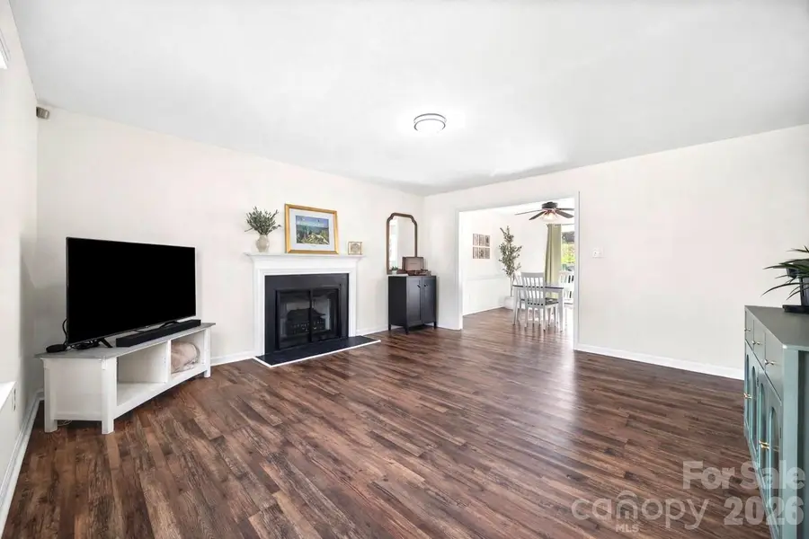 6104 Sunbridge Court, Charlotte, NC 28269 - #3