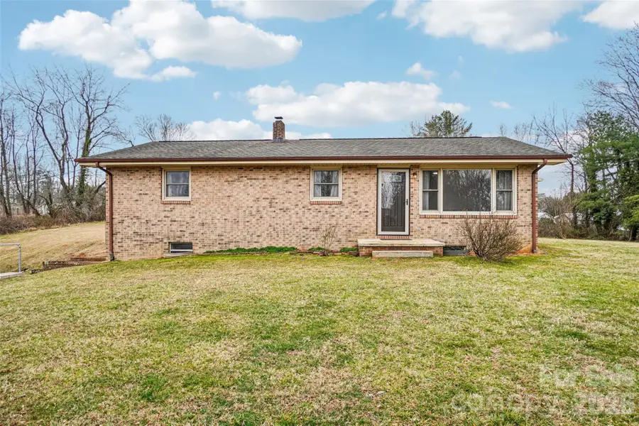 277 Powell Street, Hendersonville, NC 28792 - #2