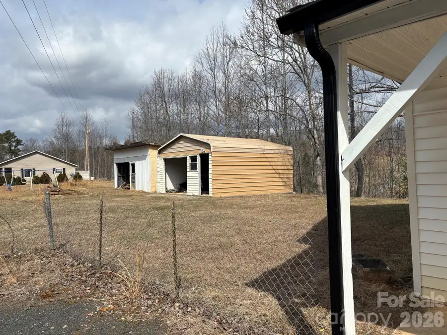 262 Blackberry Lane, Bakersville, NC 28705 - #3