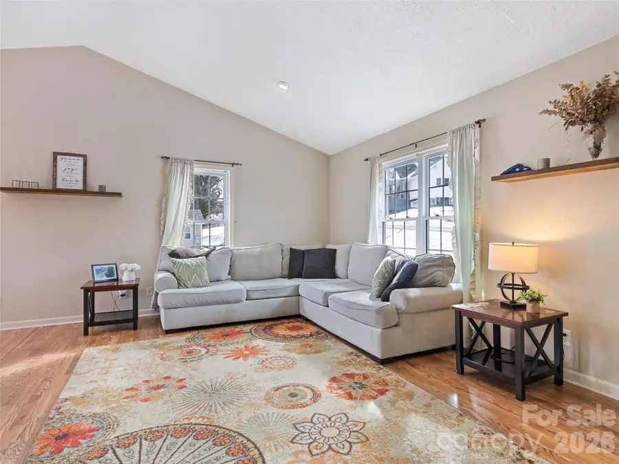 30 Woodruff Street, Canton, NC 28716 - #2