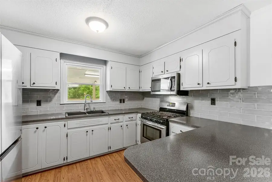 503 N 8th Street, Bessemer City, NC 28016 - #3