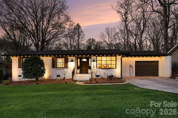 5841 Donegal Drive, Charlotte, NC 28212