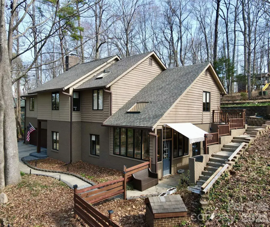 13634 Pine Harbor Road, Charlotte, NC 28278 - #2