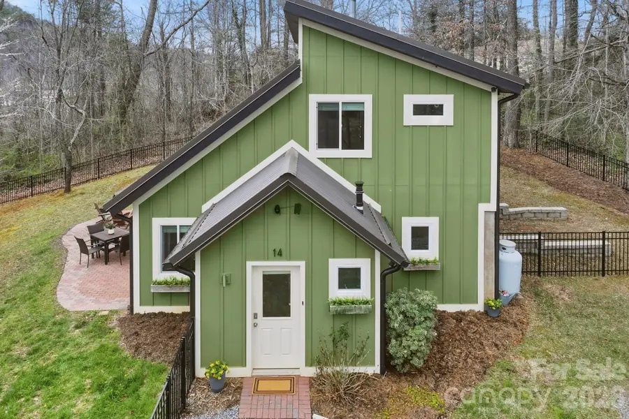 14 Sunny Hollow Lane, Fairview, NC 28730 - #3