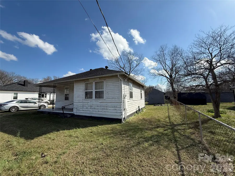 2355 Myrtle Avenue, Gastonia, NC 28052 - #2