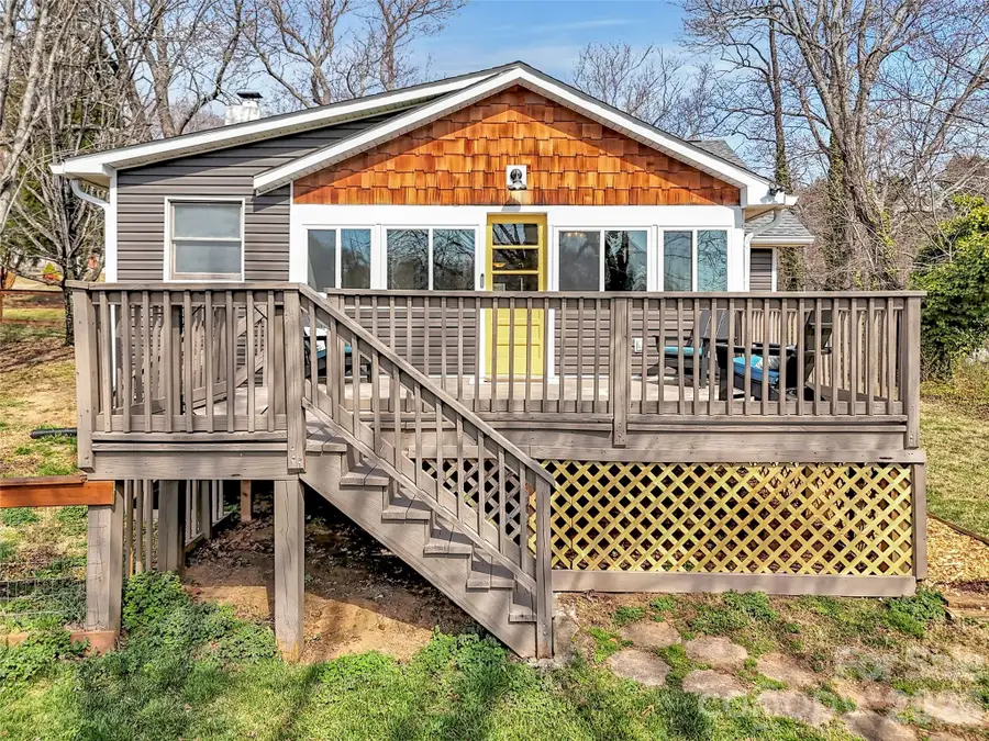 43 Melton Road, Candler, NC 28715 - #2