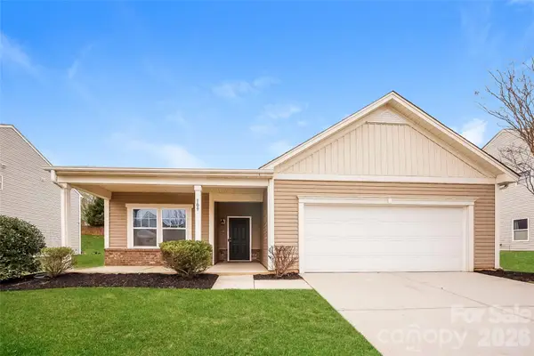 109 Aiden Farm Court, Mount Holly, NC 28120