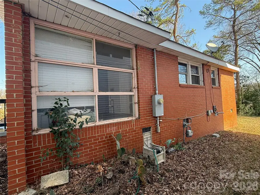 1920 Irma Street, Charlotte, NC 28216 - #3