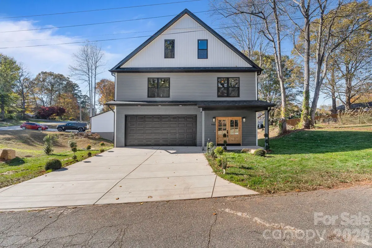 908 30th Avenue Drive Nw, Hickory, NC 28601 - #1