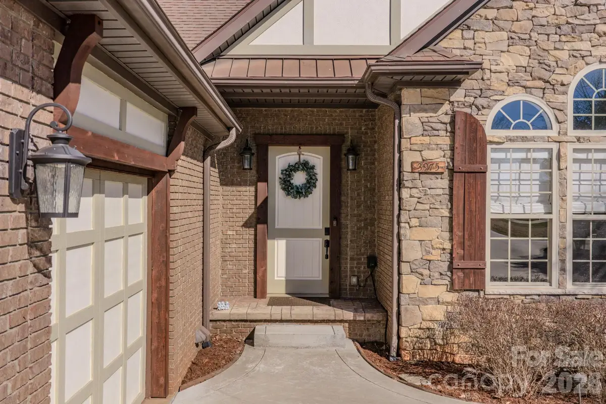 3975 Plantation Drive, Morganton, NC 28655 - #1