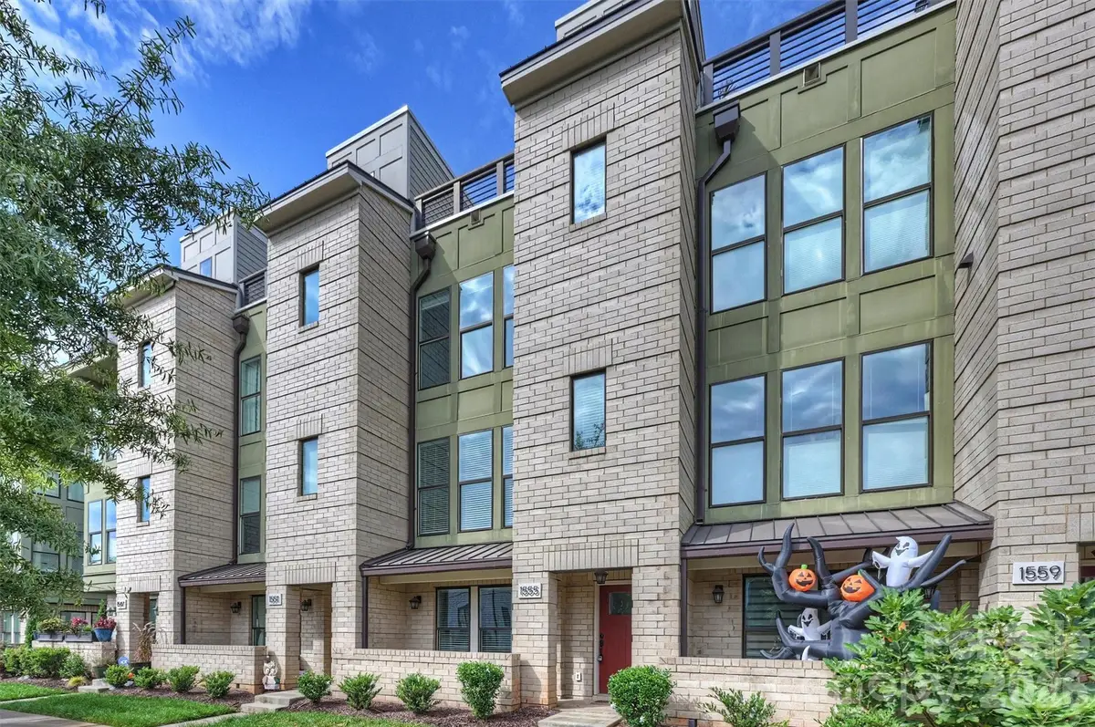 1555 Duckworth Avenue, Charlotte, NC 28208 - #1