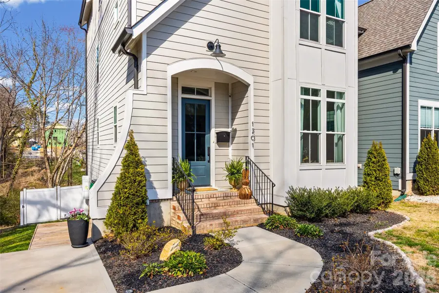 1201 Delane Avenue, Charlotte, NC 28211 - #3
