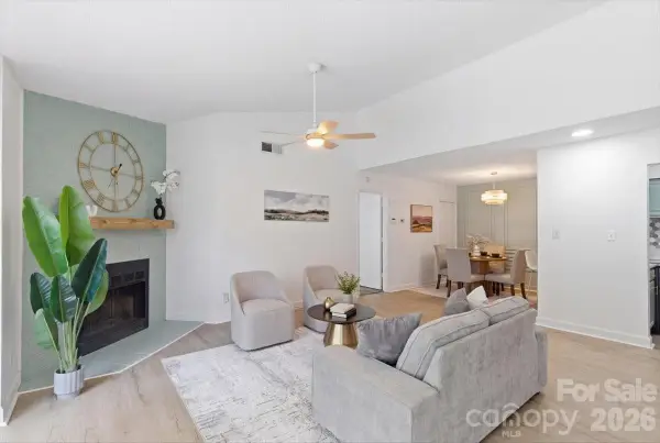 1612 Sharon Road W, Charlotte, NC 28210