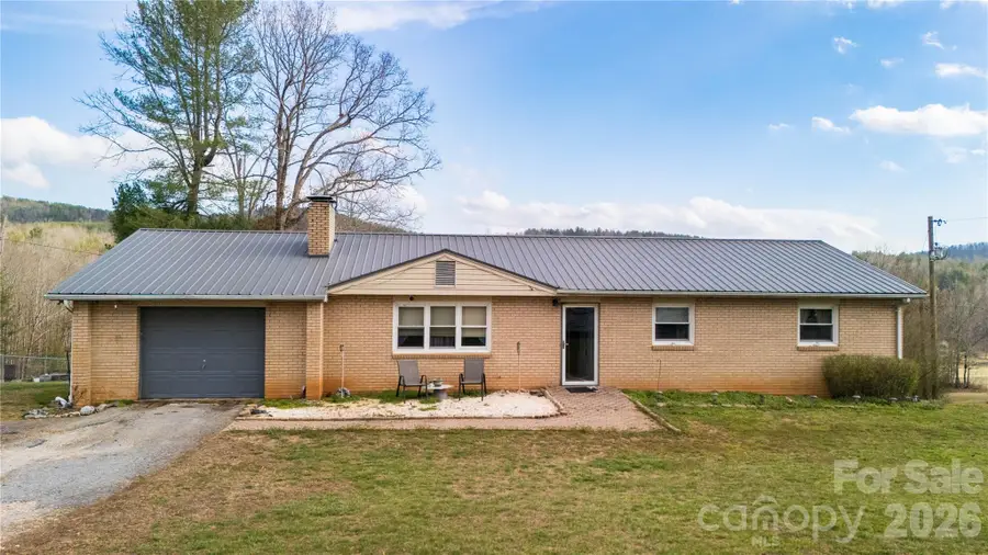 4636 Oak Hill School Road, Lenoir, NC 28645 - #3