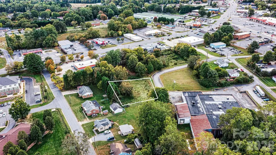 000 19th Street Ne #101-106, Hickory, NC 28601 - #3