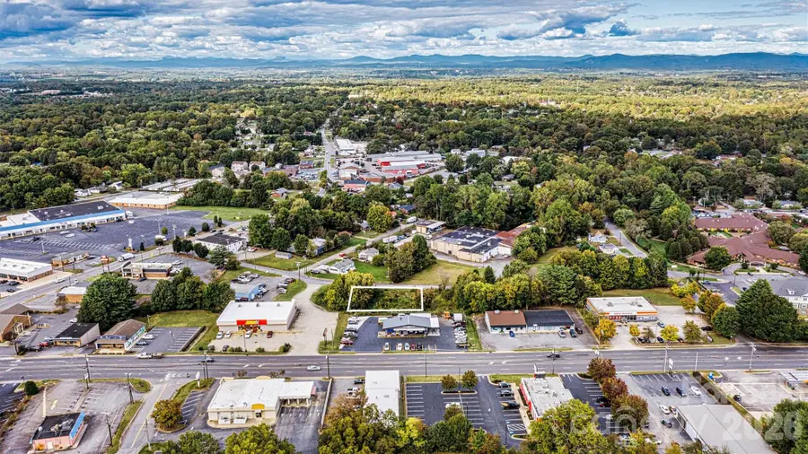 000 12th Avenue Place Ne #PTS 7-8, Hickory, NC 28601 - #2