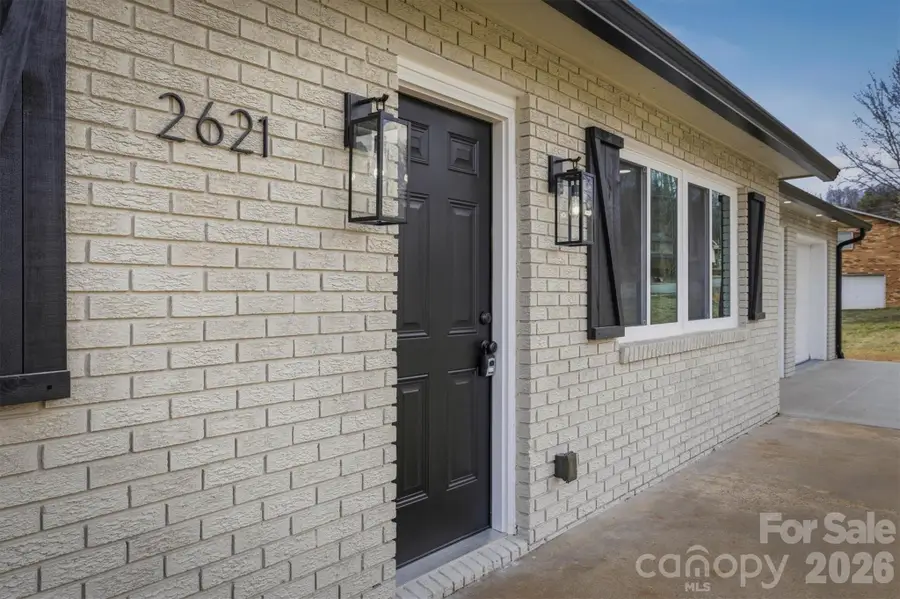 2621 Fairwood Drive Se, Hudson, NC 28638 - #3