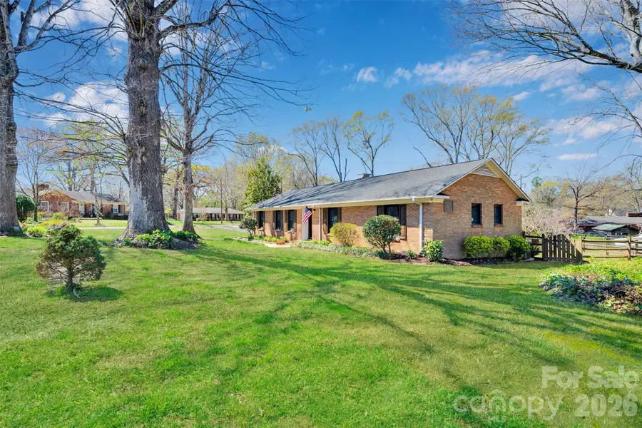 107 Woodlynn Drive, Charlotte, NC 28214 - #3