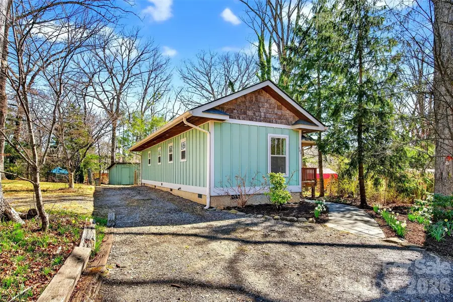 104 Hiawassee Avenue, Black Mountain, NC 28711 - #3