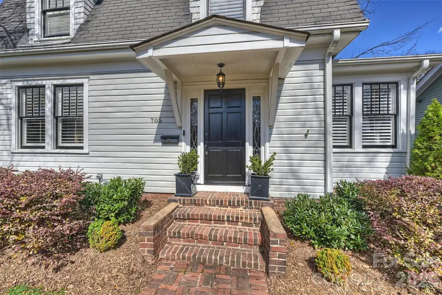 705 E Tremont Avenue, Charlotte, NC 28203 - #3
