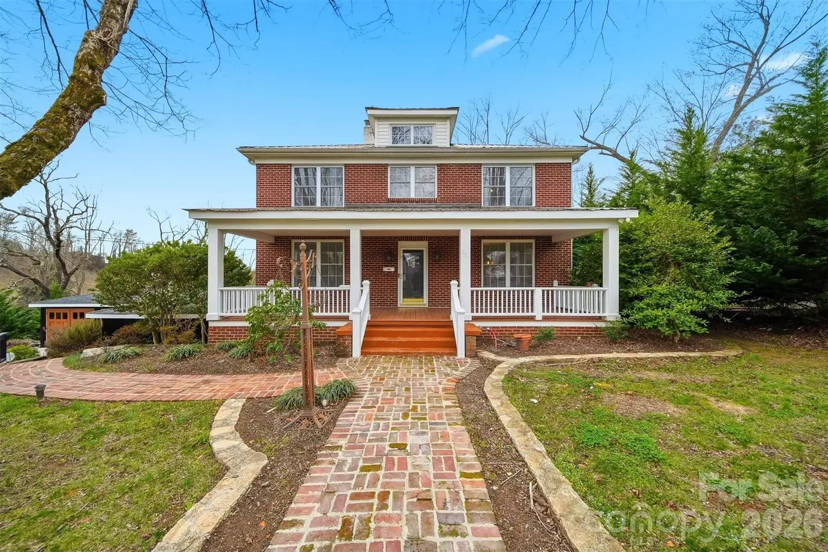 209 Abernathy Street Nw, Lenoir, NC 28645 - #1