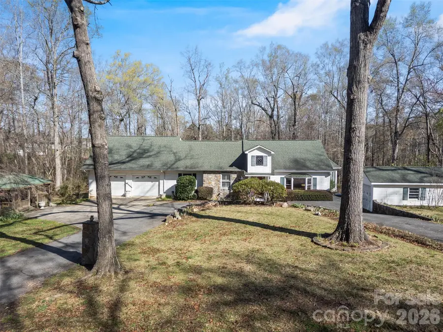 188 Oak Forest Circle, Gaffney, SC 29341 - #2