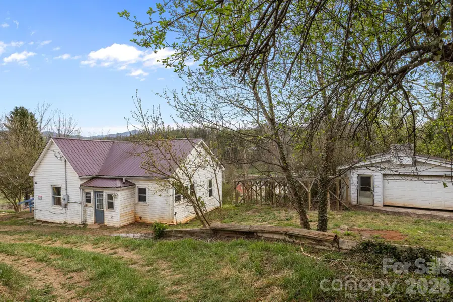 161 Pandora Circle, Canton, NC 28716 - #2