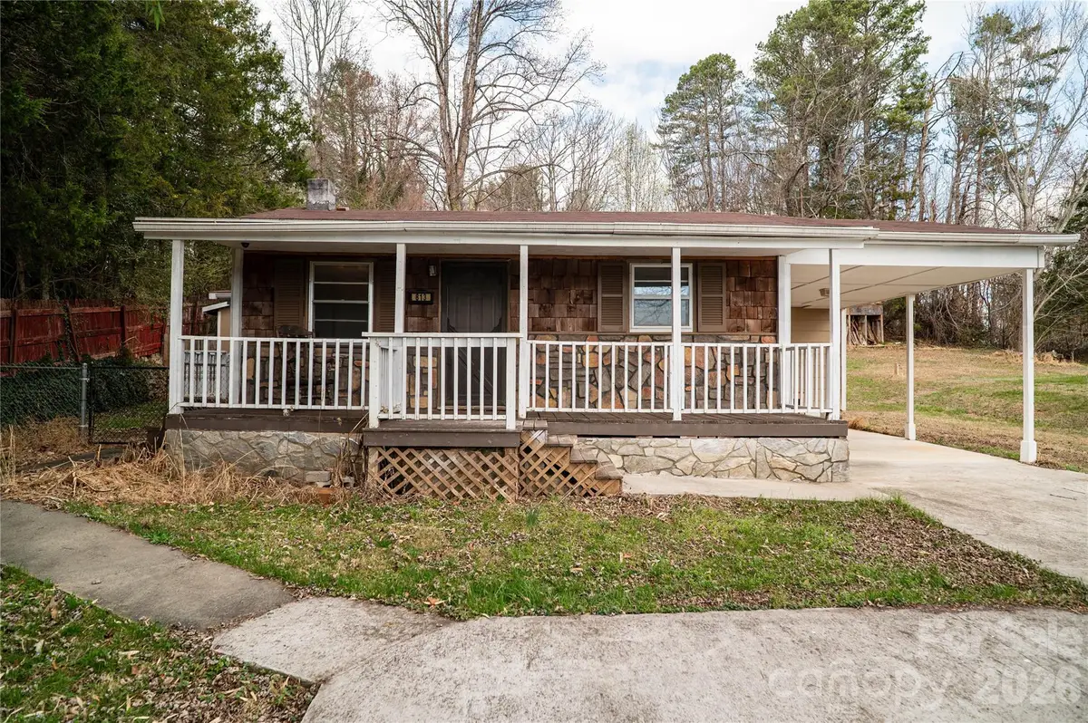 813 Severt Circle, Lenoir, NC 28645 - #1