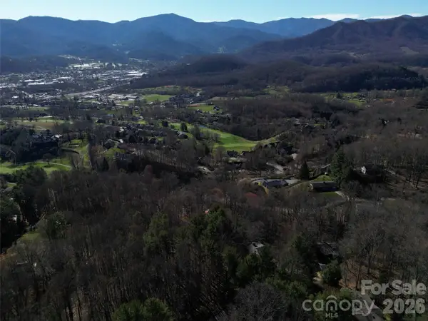 1165 Scenic Circle, Waynesville, NC 28786