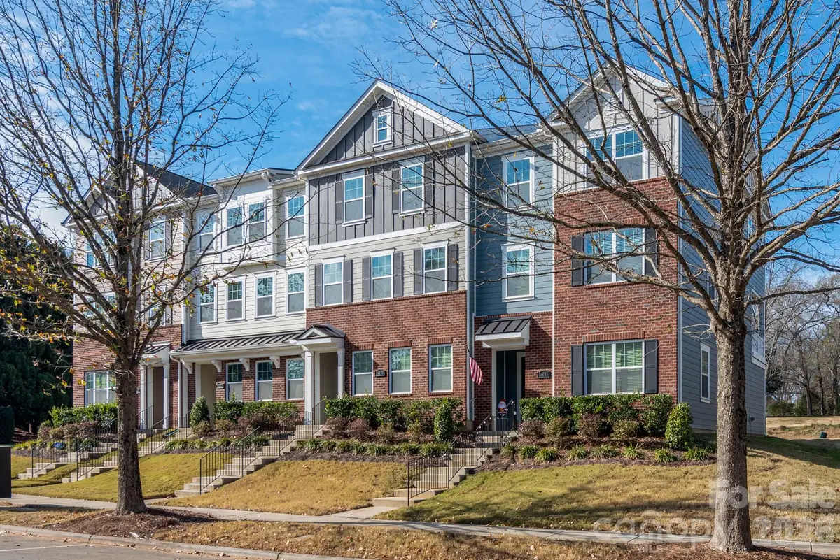 16629 Summers Walk Boulevard, Davidson, NC 28036 - #1