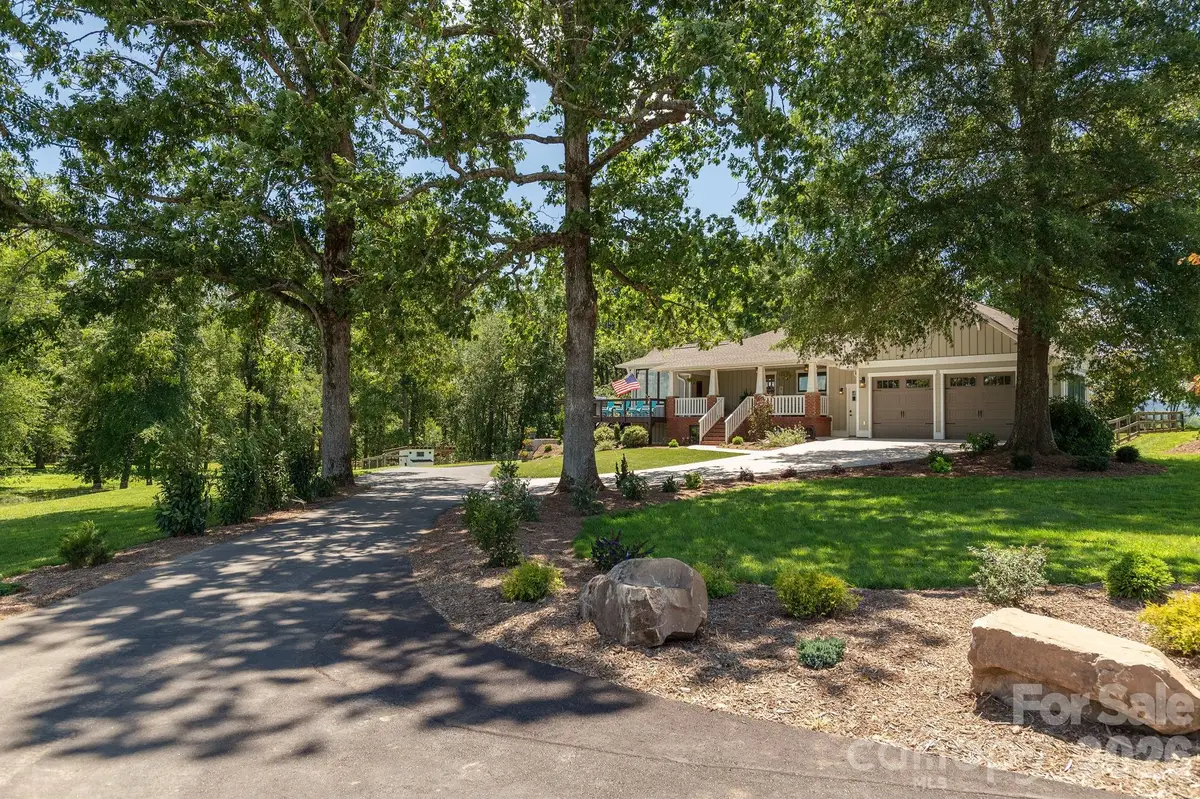 16 School House Road, Mills River, NC 28759 - #1