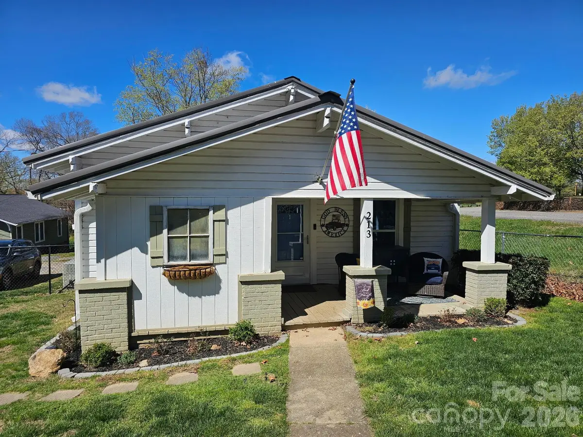 213 Colombo Street Nw, Valdese, NC 28690 - #1